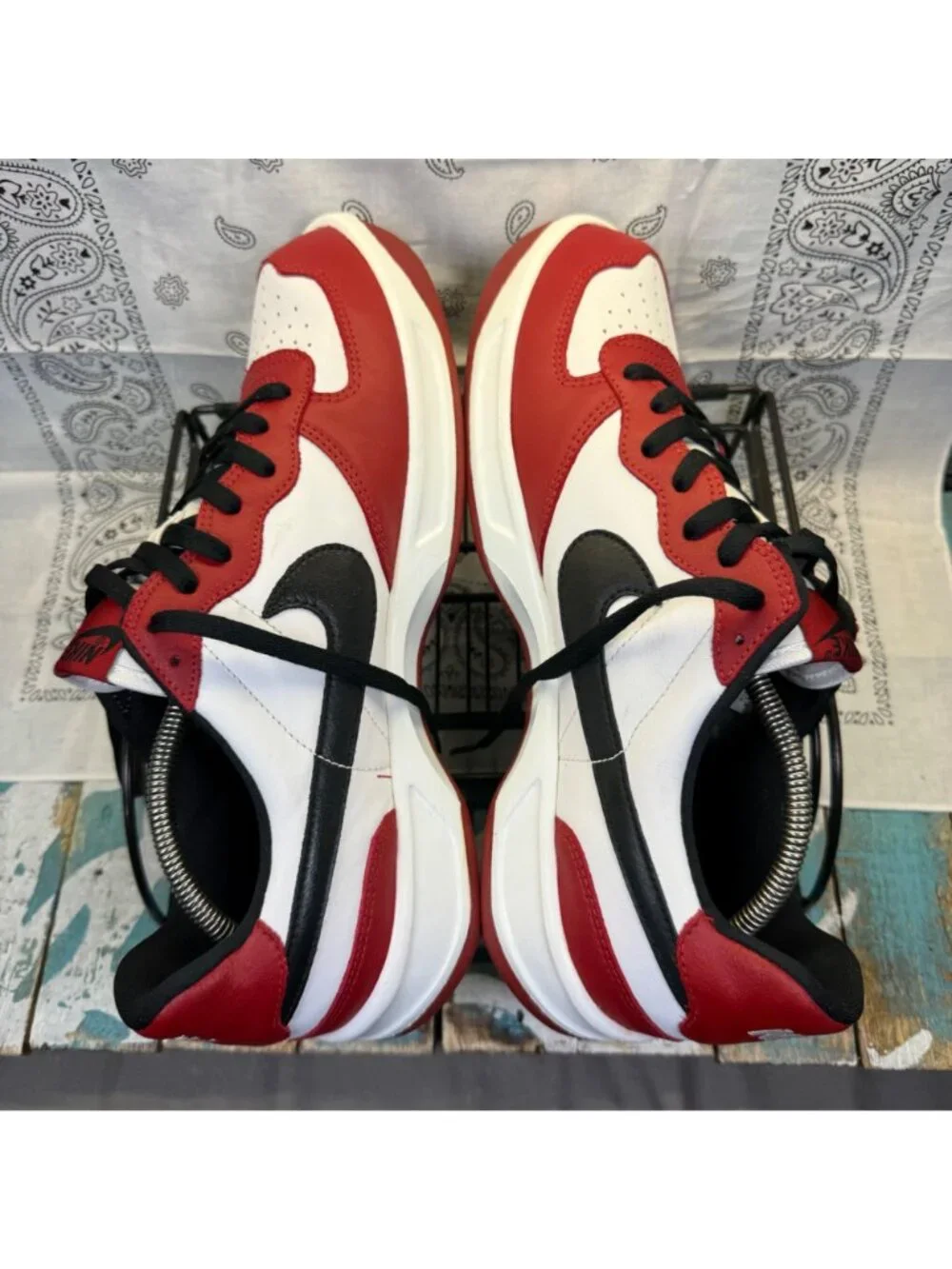 VTG 2003 Nike Ace 83 Chicago Bulls/Mcenroe Men 14 142083-105 Worm 1X